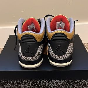 Jordan 3 retro black/fire red metallic gold slightly used with box